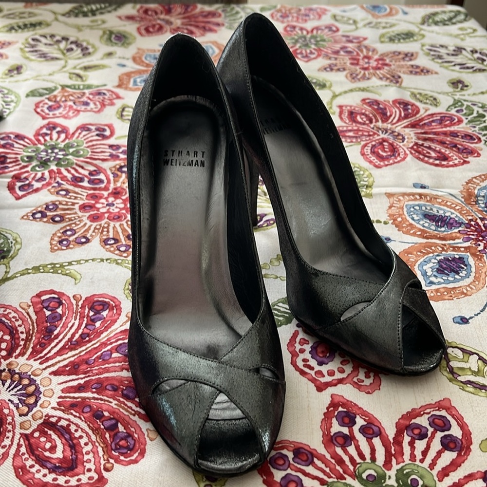 Stuart Weitzman Sashay In Pewter Size 9m - image 1
